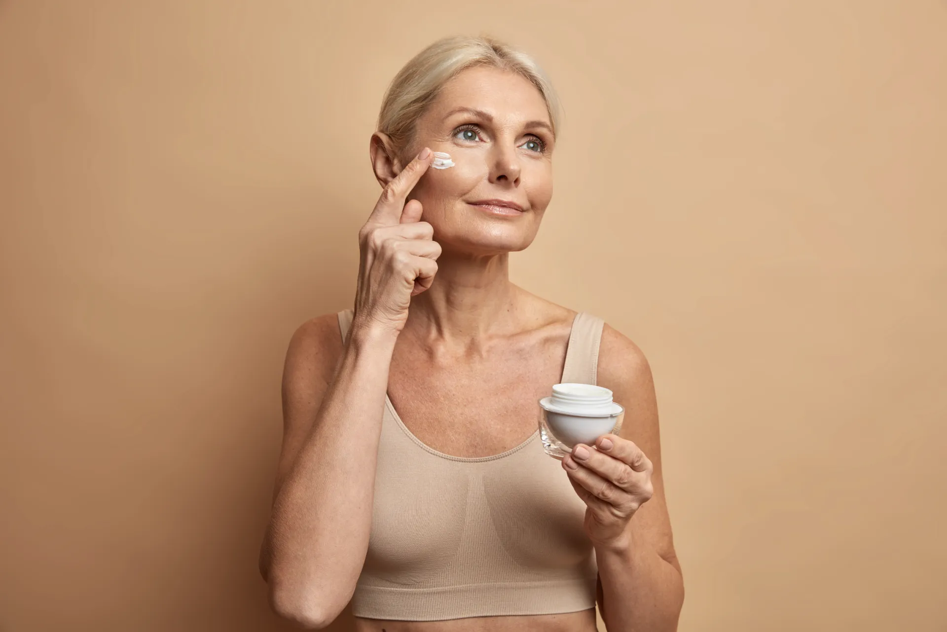 Envejecimiento saludable: cómo acompañar los cambios del rostro con naturalidad
